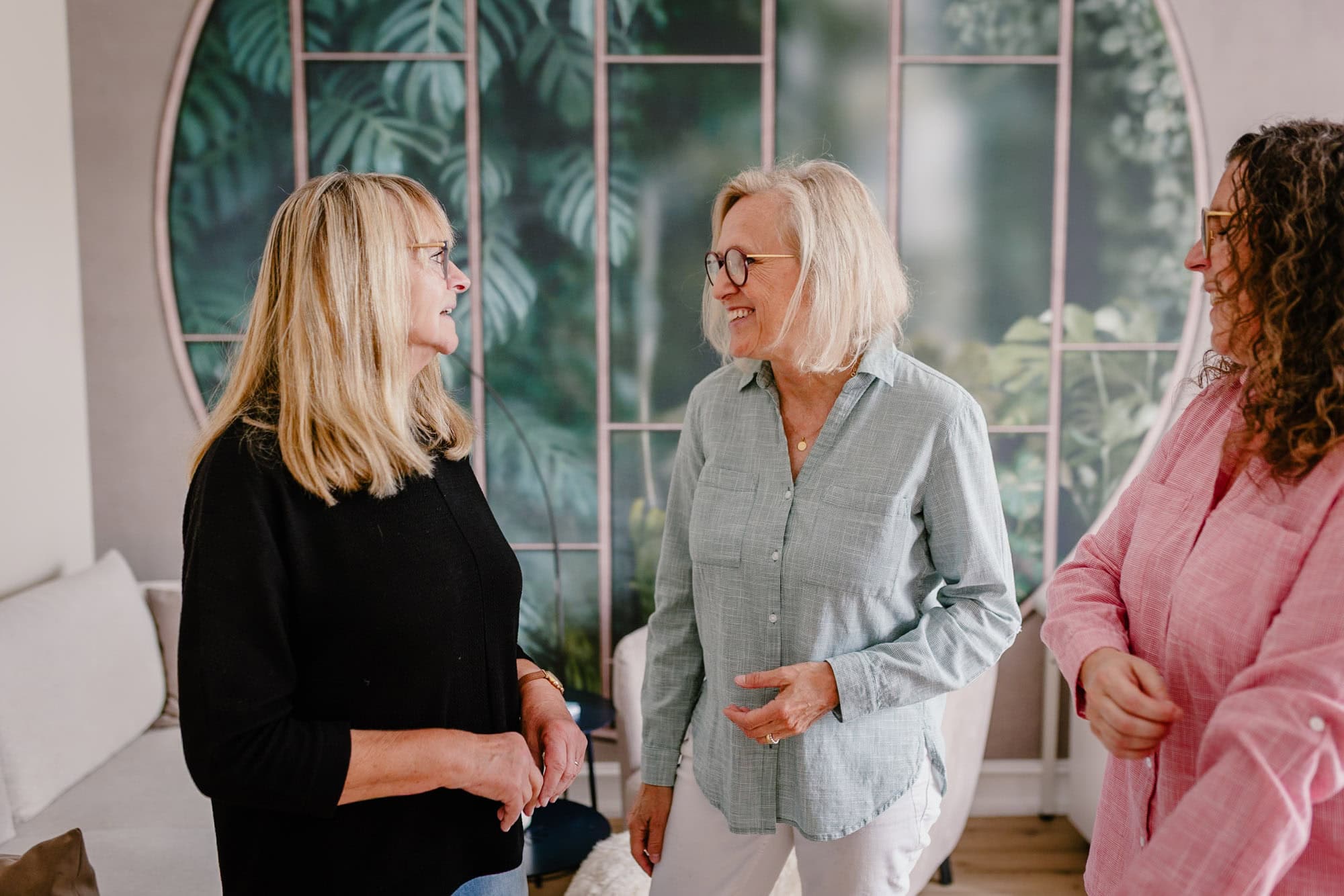 Beratungsgespräch in einer Privatarztpraxis während einer Businessreportage in Wiesbaden