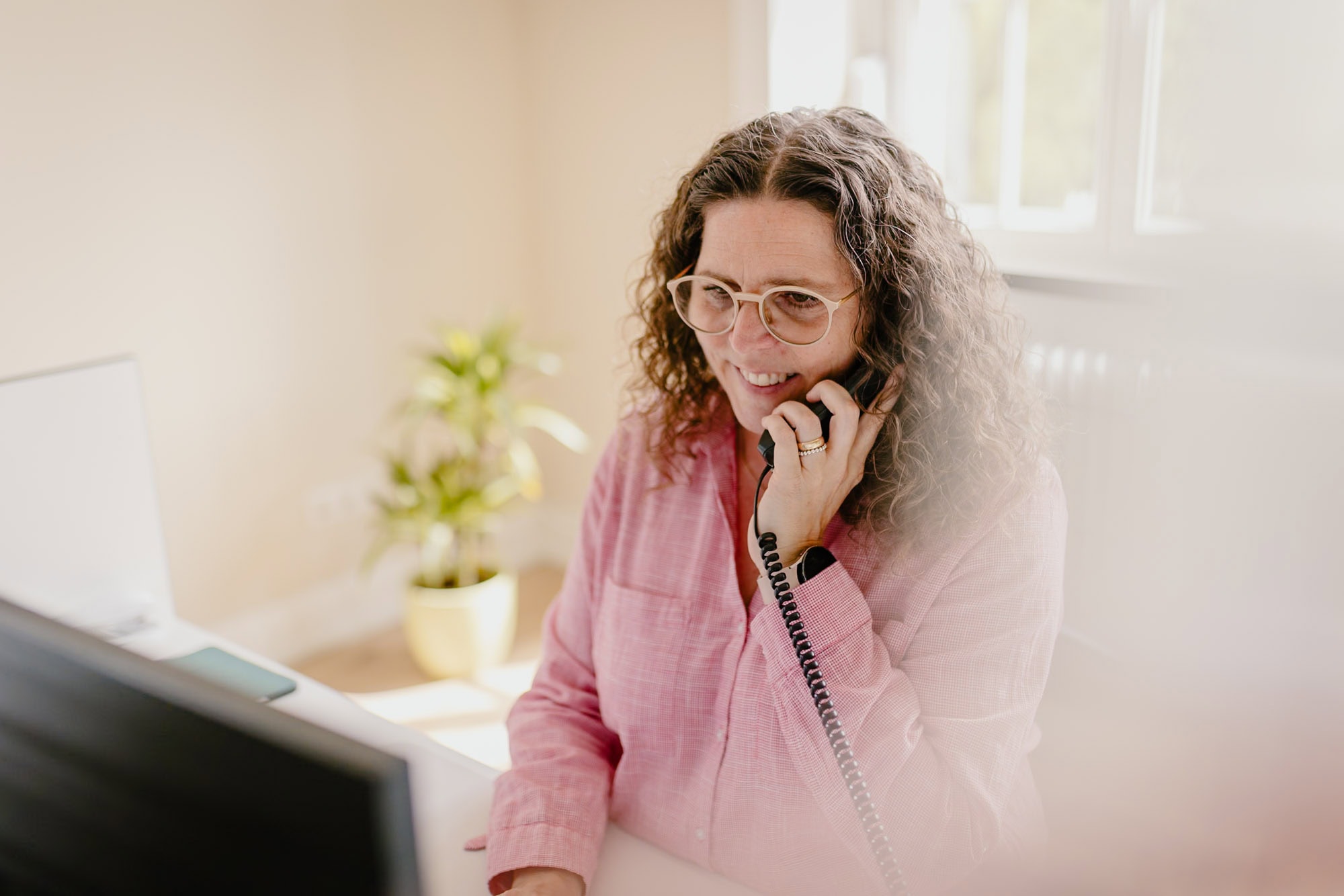 Praxisorganisation in einer Privatarztpraxis während einer Businessreportage in Wiesbaden